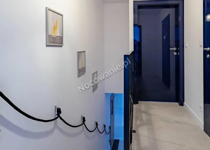 In - - Władysławowo