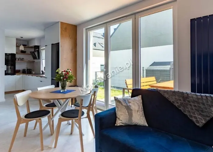 In - - * Władysławowo